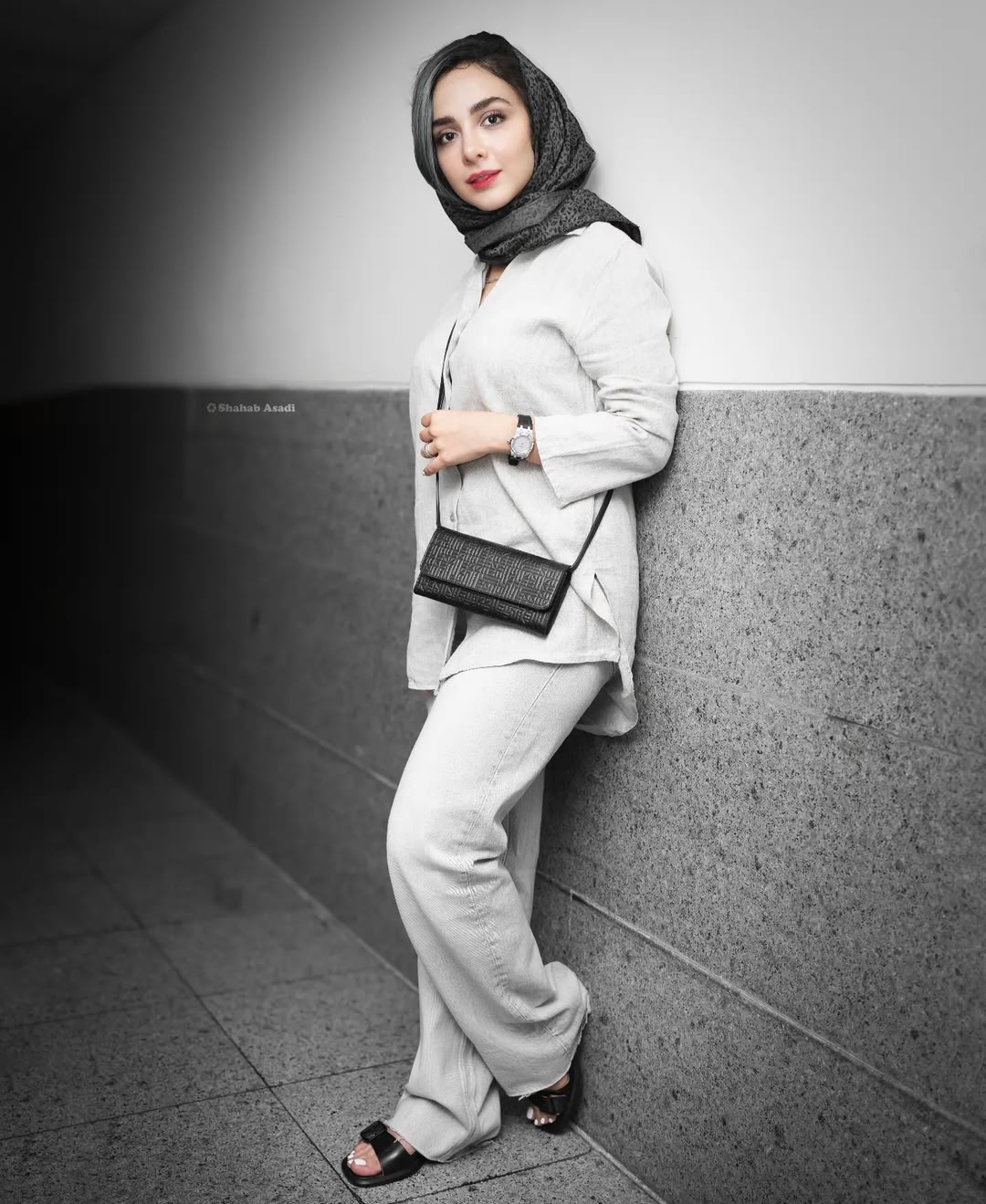 عکس داغ امروز ||استایل شیک المیرا دهقانی با کلی ظرافت