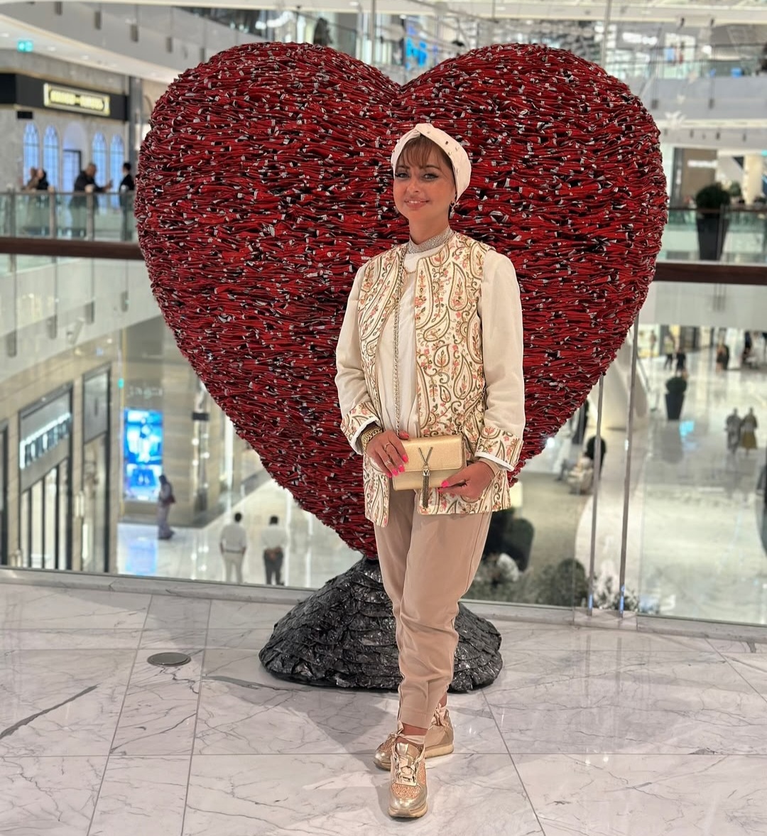 نگاه روز | جدیدترین تصویر از نفیسه روشن با یک استایل جدید نگاه روز | جدیدترین تصویر از نفیسه روشن با یک استایل جدید