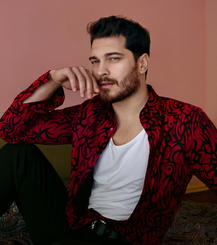 10-933275_ تاریخ و زمان وبگردی؛ با جذاب ترین بازیگران مرد ترکیه آشنا شوید!