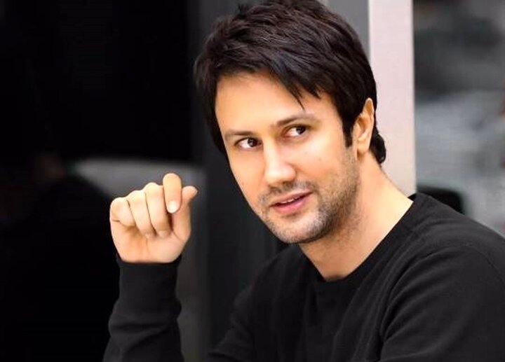 عکس داغ امروز | نگاهی به تیپ و استایل عجیب و غریب شاهرخ استخری