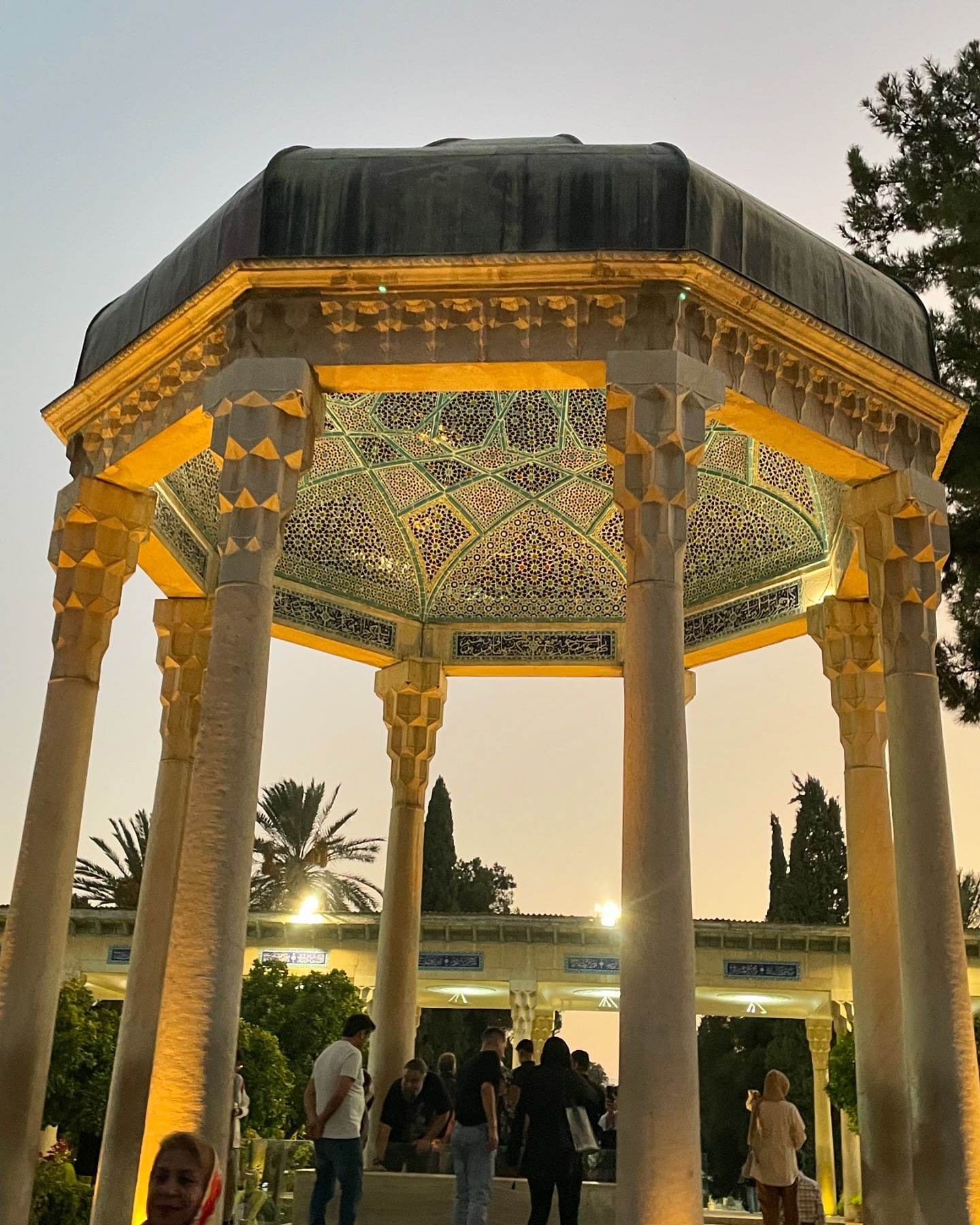 نگاه روز |استایل و تصویر جذاب حدیثه تهرانی در شیراز نگاه روز |استایل و تصویر جذاب حدیثه تهرانی در شیراز