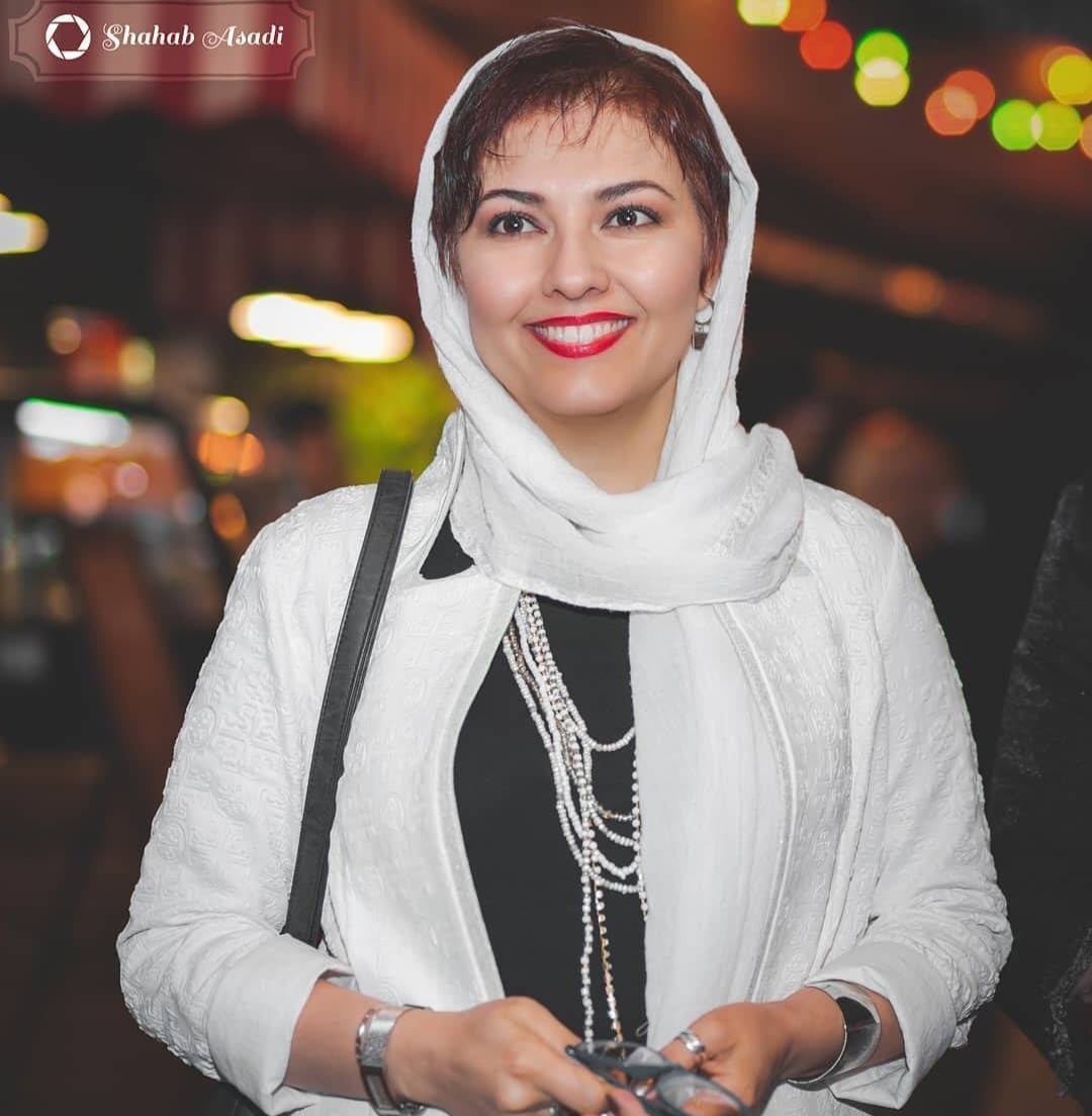 عکس داغ امروز | زیبایی دیدنی «نرگس» دختر "آقا ماشاالله" بازیگر سریال خانه به دوش عکس داغ امروز | زیبایی دیدنی «نرگس» دختر "آقا ماشاالله" بازیگر سریال خانه به دوش