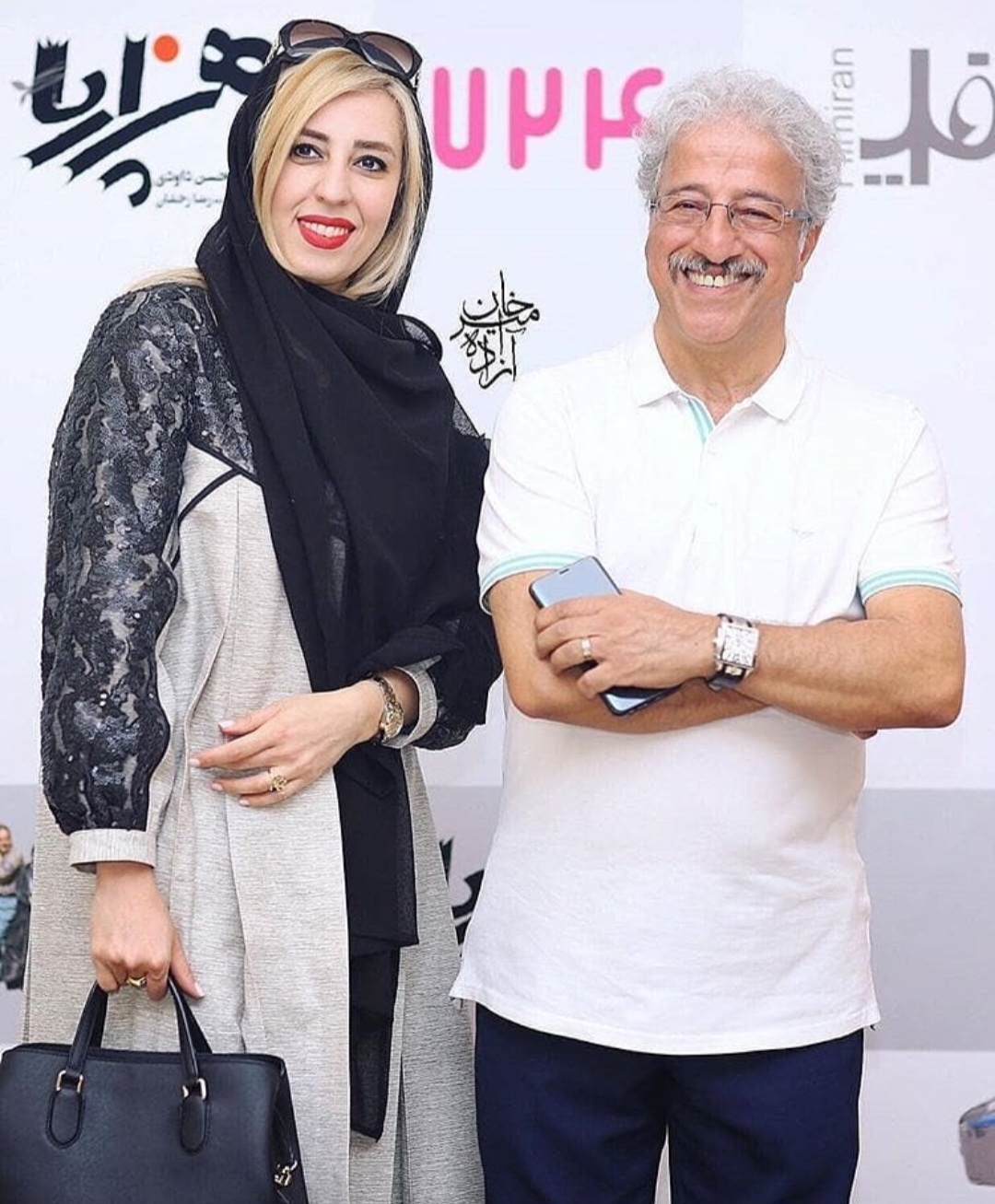 نگاه روز |تصویری از زیبایی باورنکردنی بابا پنجعلی سریال پایتخت در کنار همسر جوانش