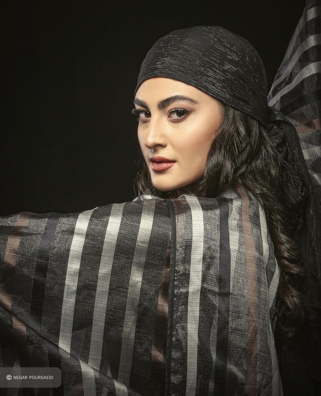 نگاه روز | تصویری ببینید از گذرزمان فخرالزمان بانوی عمارت در 26 سالگی /خوشتیپی خانوم تمامی نداره!