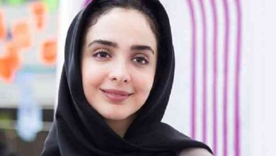 عکس داغ امروز | سلفی جذاب المیرا دهقانی در خودروی شخصی اش