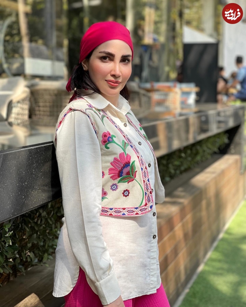 naarinayoobi_1727610677_3467772159267542257_45041808228 naarinayoobi_1727610677_3467772159267542257_45041808228