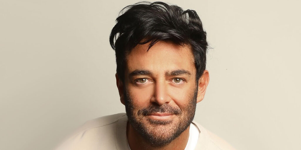 nad8a7d984d8a8d8a7maye-1024x512-12b28229-1 نمایی از زندگی لاکچری گلزار به روایت تصویر