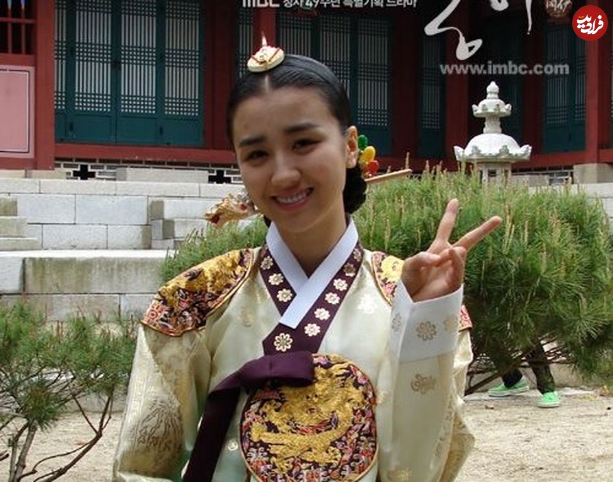 قاب امروز | چهره و استایل تازۀ «ملکه اینهیون» 14 سال بعد از سریال «دونگیی» (عکس) چهره و استایل تازۀ «ملکه اینهیون» 14 سال بعد از سریال «دونگیی»