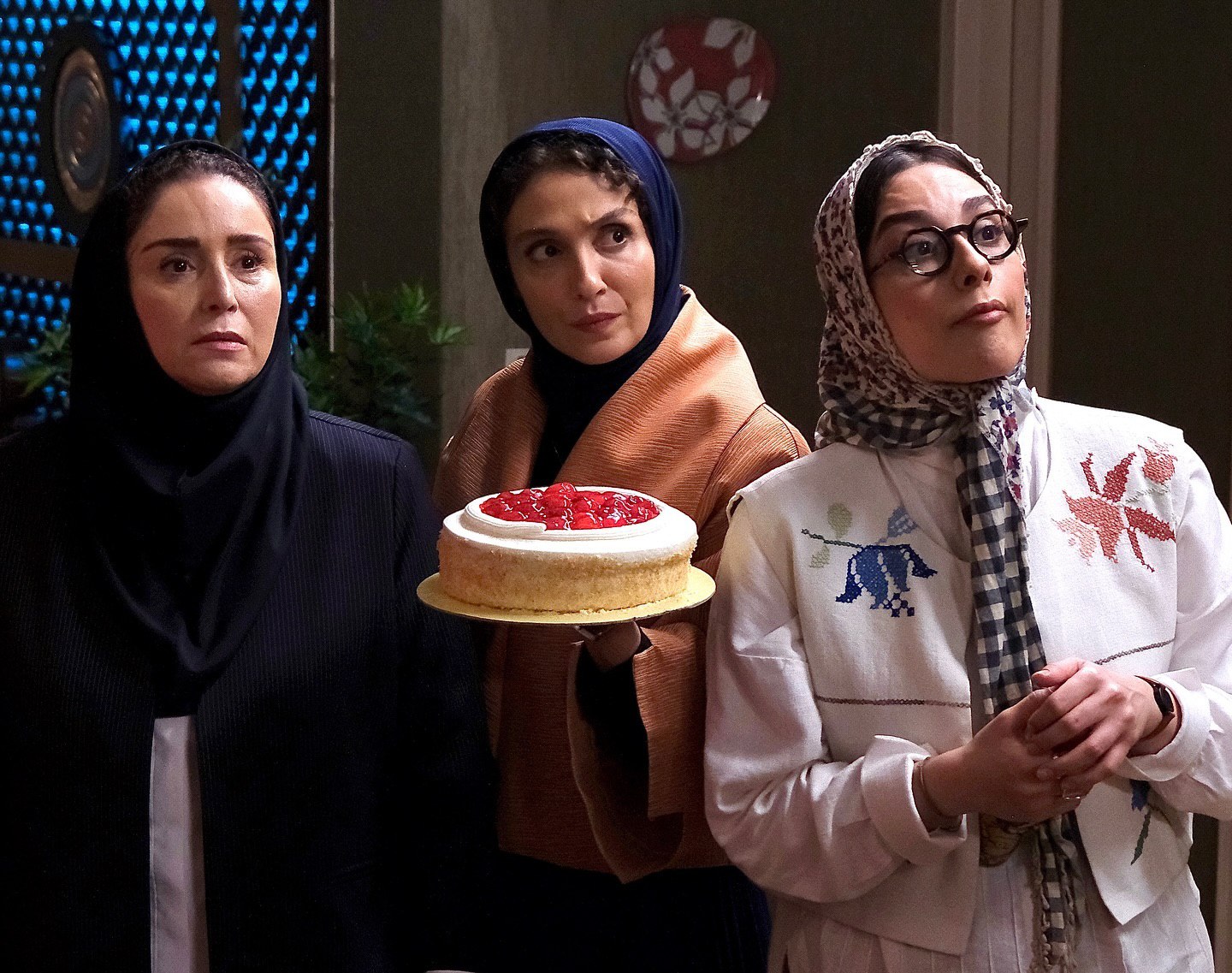 نگاه روز |تصویری از سریال کمدی و جدید مهران مدیری با حضور ژاله صامتی