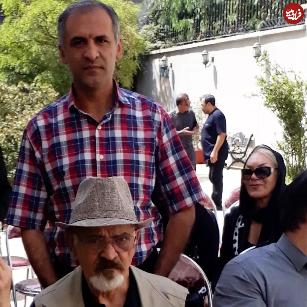 ramezani80159_1690042181_3152624774475479007_9928129880_11zon28129 ramezani80159_1690042181_3152624774475479007_9928129880_11zon (1)