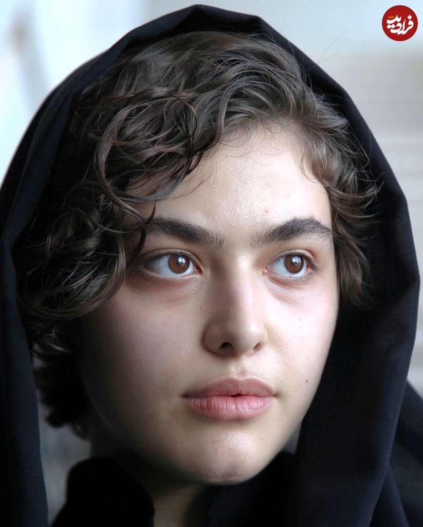 reyhaneparsaj_1684822841_3108841774428350714_28705207213 reyhaneparsaj_1684822841_3108841774428350714_28705207213