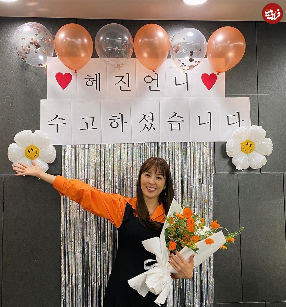 underhiswings2016_1728810478_3477836819058767138_2271787276 underhiswings2016_1728810478_3477836819058767138_2271787276