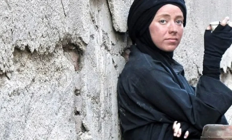 نگاه روز | تغییر چهره باورنکردنی الیزابت داعشی در دنیای واقعیت نگاه روز | تغییر چهره باورنکردنی الیزابت داعشی در دنیای واقعیت