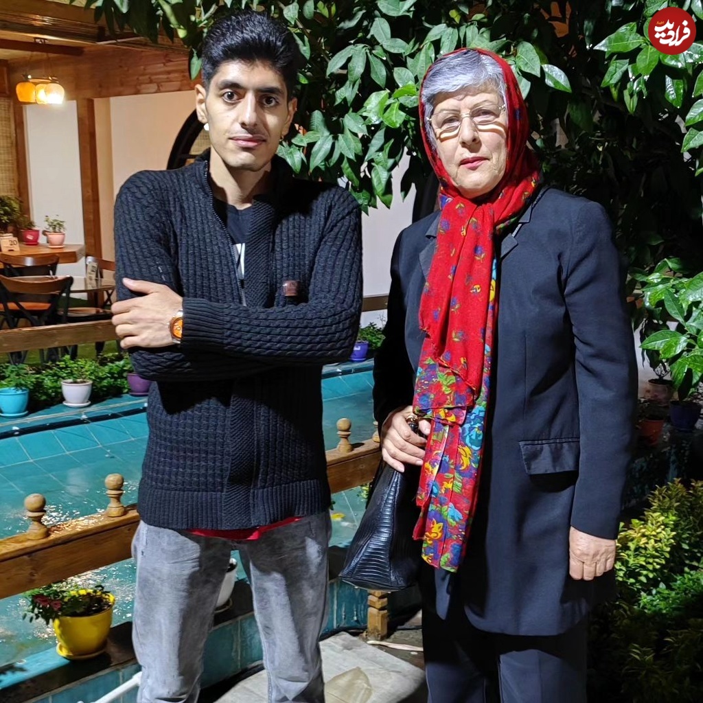 11zon__naviddi__1705936549_3268730483803983028_447973680128129 11zon__naviddi__1705936549_3268730483803983028_4479736801 (1)