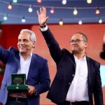 پخش زنده تصاویر | سلفی جذاب رامبد جوان با مهران مدیری بازیگر و کارگردان سریال قهوه پدری