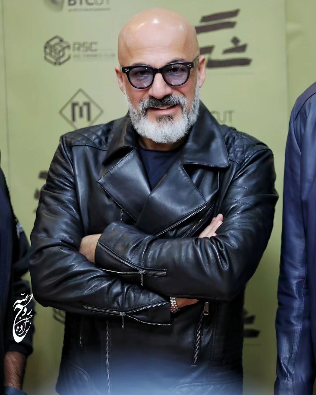 عکس داغ امروز | امیر آقایی با یک استایلی نوجوان پسند در یک مراسم