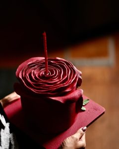 عکس امروز | تصاویری جدید از تولد 47سالگی شبنم قلی‌خانی