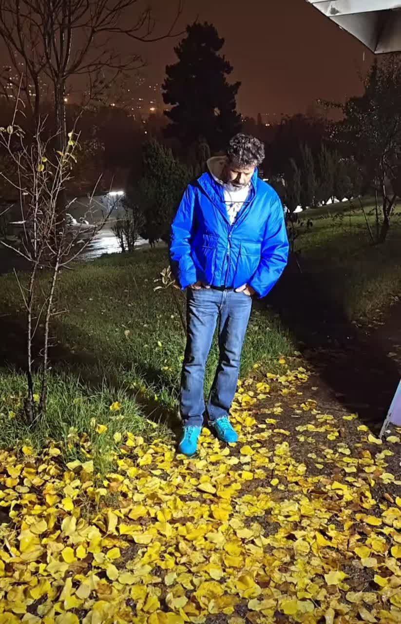 نگاه روز | تصویری از مجید واشقانی «بازیگر معروف »غرق در هوای بارونی تهران نگاه روز | تصویری از مجید واشقانی «بازیگر معروف »غرق در هوای بارونی تهران