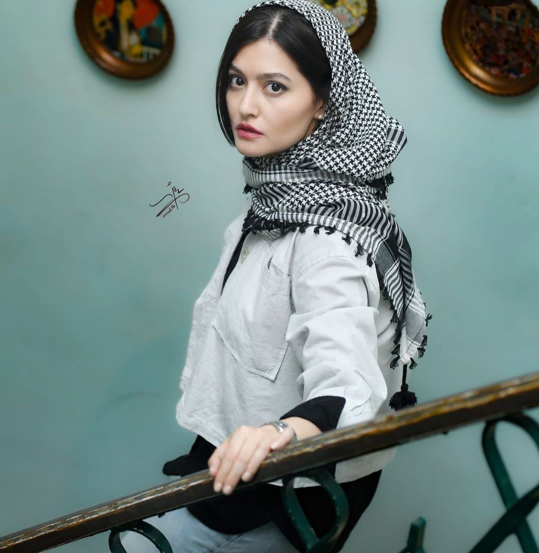 نگاه روز | تصویری متفاوت از ژست های زیبا پردیس احمدیه