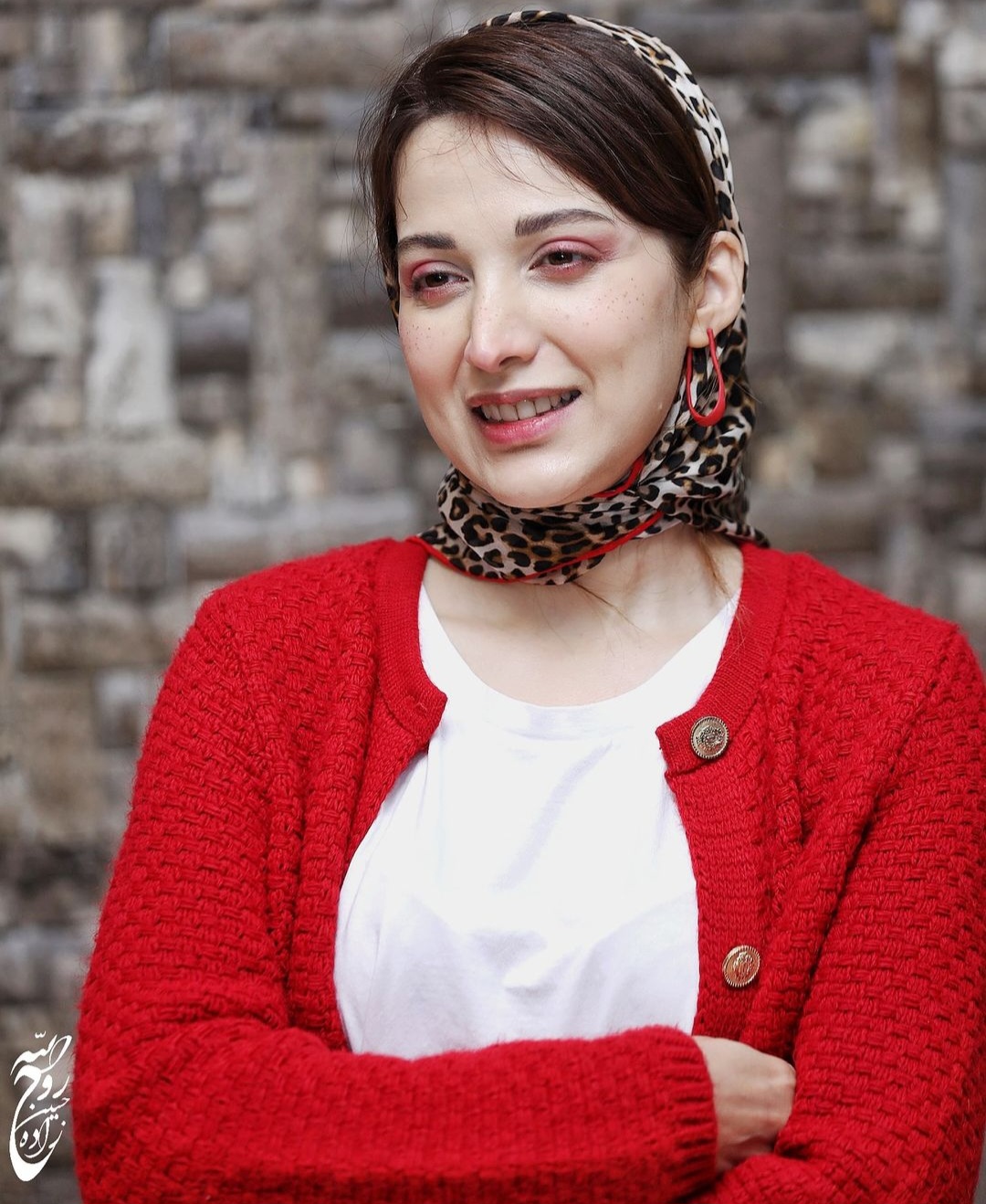 نگاه روز |تصویری از زیبایی بی امان روشنک گرامی بدون ذره ای آرایش