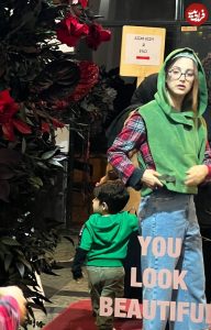 تاریخ و زمان وبگردی؛تصویری دیدنی از چهره «زهره» سریال فاصله ها بعد از گذر 15 سال در سن 41 سالگی تاریخ و زمان وبگردی؛تصویری دیدنی از چهره «زهره» سریال فاصله ها بعد از گذر 15 سال در سن 41 سالگی