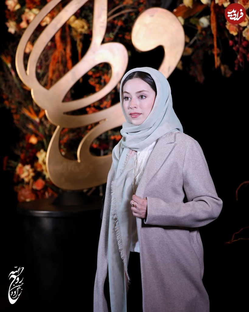 rouhollah_hz_artworks_1732433001_3508224750205254012_7182839657-1 rouhollah_hz_artworks_1732433001_3508224750205254012_7182839657