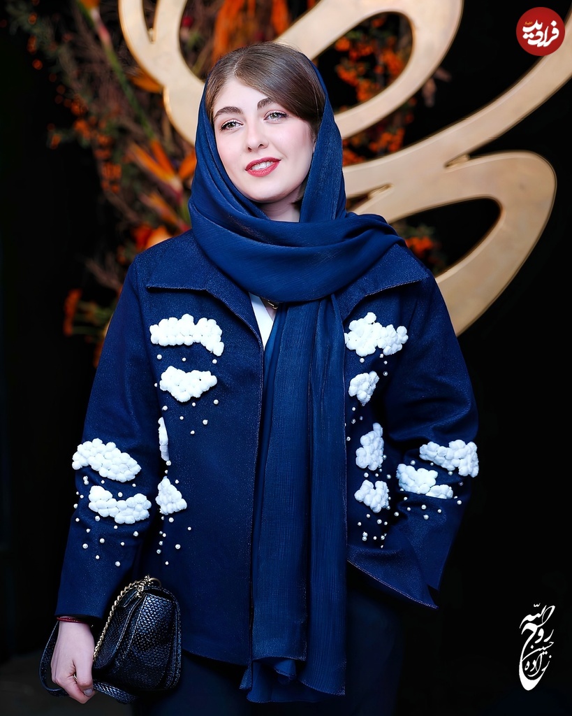 rouhollah_hz_artworks_1732433001_3508224750272277347_7182839657-1 rouhollah_hz_artworks_1732433001_3508224750272277347_7182839657