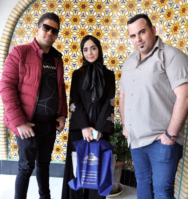 نگاه روز |جذابیت المیرا دهقانی و شوهرش در خارج از سریال و هم در واقعیت !