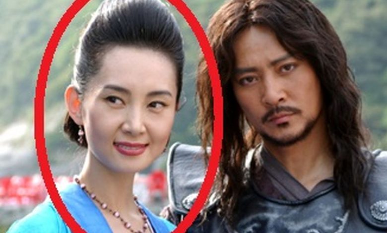 نگاه روز |تغییر چهره جذاب «بانو جمی» در کنار دختر واقعیاش 20 سال بعد از سریال «امپراتور دریا» نگاه روز |تغییر چهره جذاب «بانو جمی» در کنار دختر واقعیاش 20 سال بعد از سریال «امپراتور دریا»