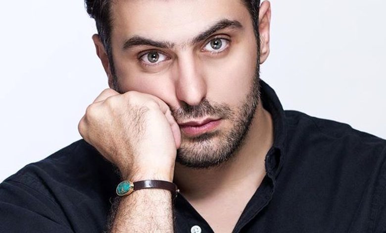 زمزمه ترانه چاوشی از زبان سید علی ضیاء در برنامه تلویزیونی