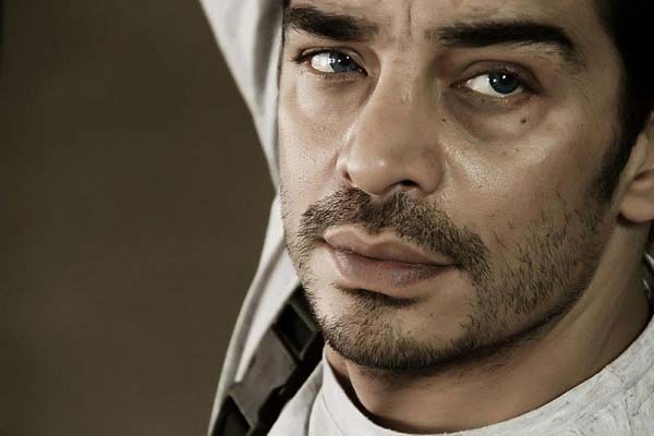 تاریخ وبگردی | «کیکاووس یاکیده» در پشت صحنه سریال هوش سیاه؛ سال 1389 تاریخ وبگردی | «کیکاووس یاکیده» در پشت صحنه سریال هوش سیاه؛ سال 1389