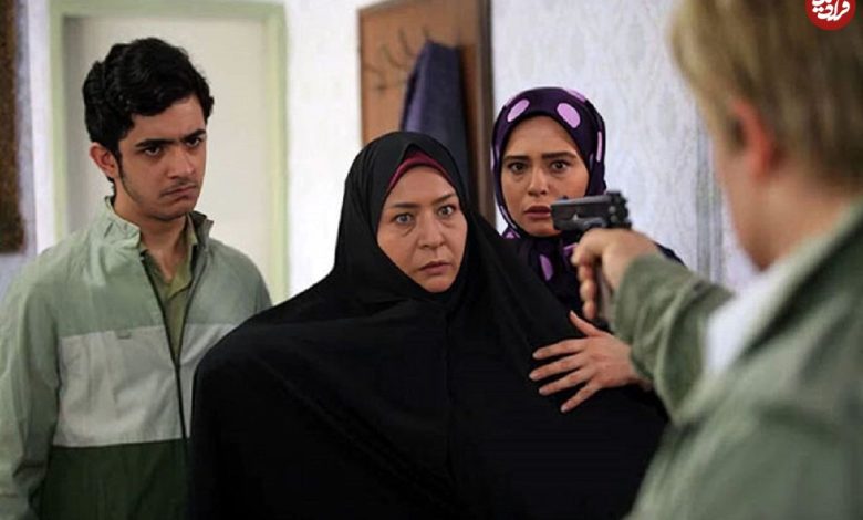 آخرین خبر روز ;«علی شادمان، پورسرخ و مهدی پاکدل» در پشت صحنه سریال کیمیا؛ سال 94 (عکس) «علی شادمان، پورسرخ و مهدی پاکدل» در پشت صحنه سریال کیمیا؛ سال 94