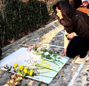 زمان وبگردی | ارغوان مشکات سریال دلدادگان بر سر مزار استاد «شجریان»