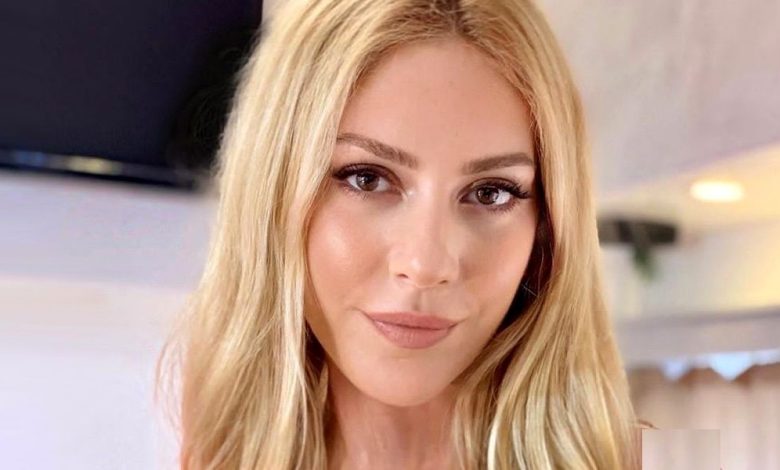 تاریخ وبگردی | زندگی خصوصی، عکس ها و بیوگرافی سینم کوبال بازیگر ترکیه ای (تصاویر) زندگی خصوصی، عکس ها و بیوگرافی سینم کوبال بازیگر ترکیه ای