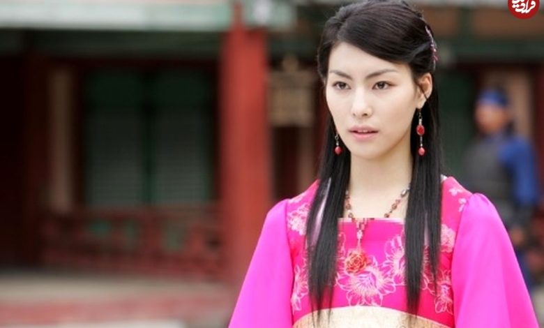 زمان وبگردی ؛ «بانو جیلی» 16 سال بعد سریال امپراتور بادها در 41 سالگی (عکس) تغییر چهره «بانو جیلی» 16 سال بعد سریال امپراتور بادها در 41 سالگی