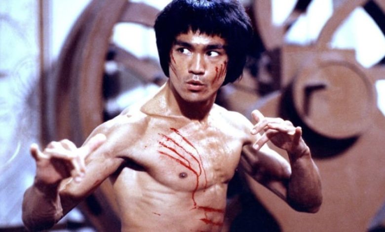 نگاه روز |تصویری از آخرین عکس های بروسلی پیش از فوتش در سن 32 سالگی نگاه روز |تصویری از آخرین عکس های بروسلی پیش از فوتش در سن 32 سالگی