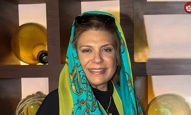 تاریخ وبگردی | مراسم عروسی «گوهر خیراندیش و جمشید اسماعیل خانی»؛ سال 1350 (عکس) مراسم عروسی «گوهر خیراندیش و جمشید اسماعیل خانی»؛ سال 1350