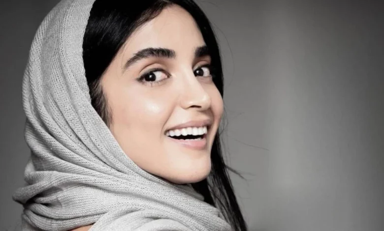 عکس داغ امروز | الهه حصاری با ژستی انگشت به دهن