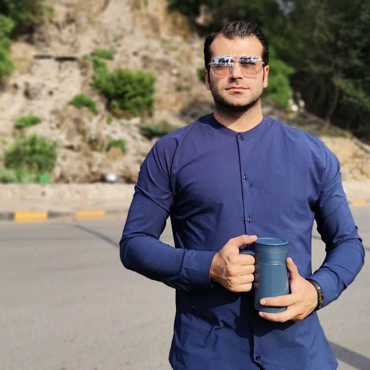 نگاه روز |استوری جدید از روزبه حصاری با استایلی ویژه