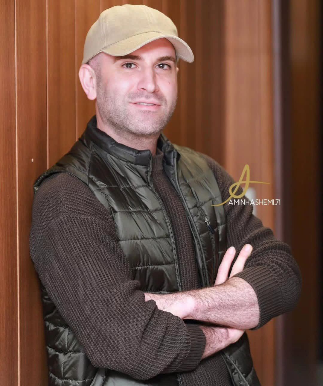 عکس داغ امروز | تغییر چهره غافلگیر کننده از هوتن شکیبا(حبیب لیسانسه ها)در سن ۴۰ سالگی