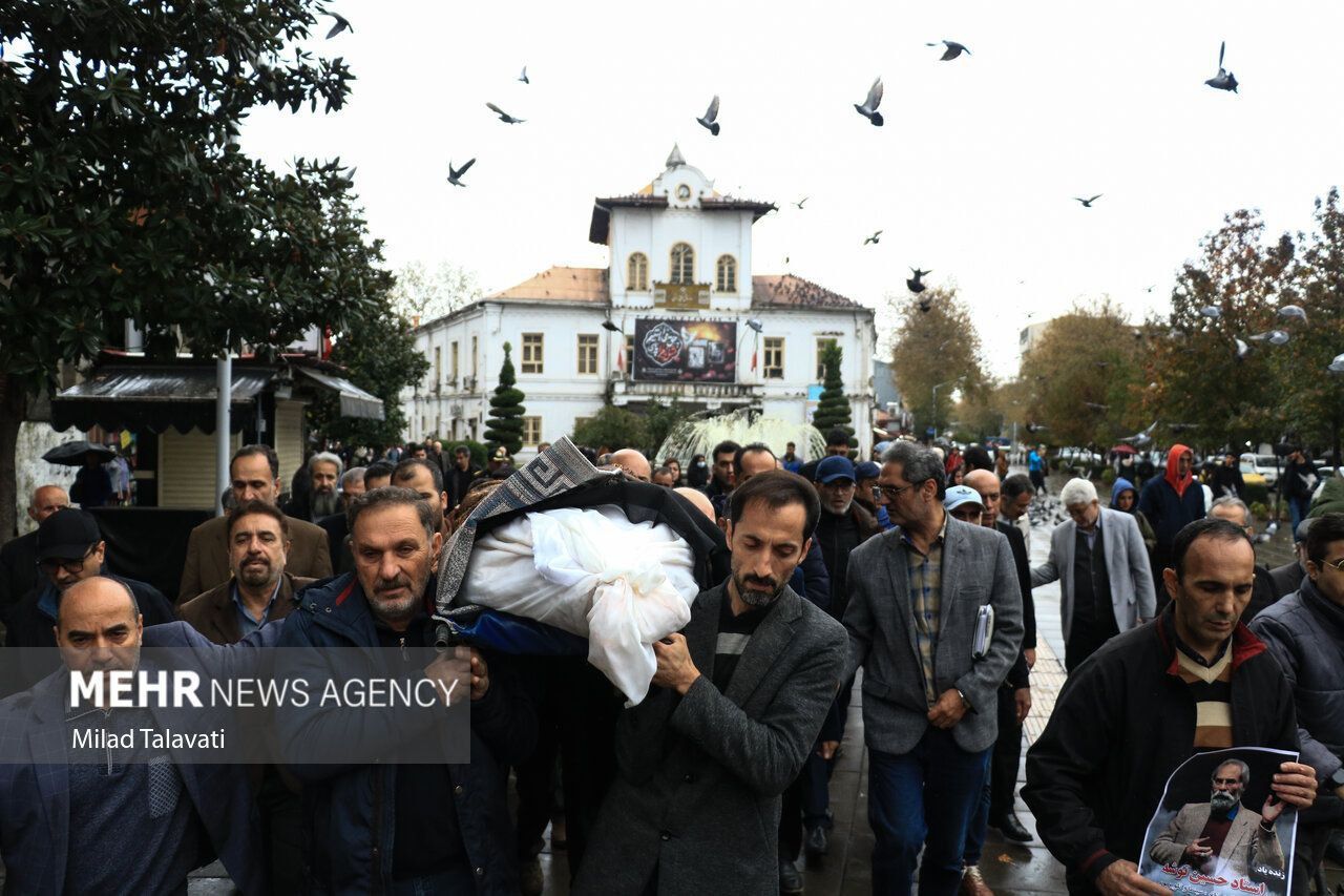 عکس امروز | تصاویری از تشییع و تدفین پیکر «حسین توشه»