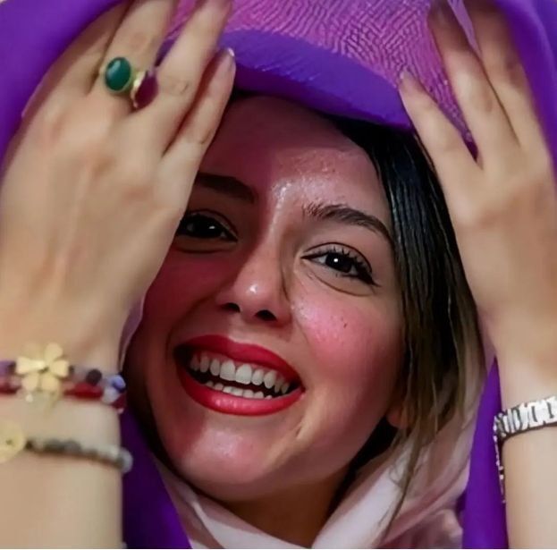 نگاه روز |جالب ترین تصویری که از نازنین بیاتی در 35 سالگی خواهید دید