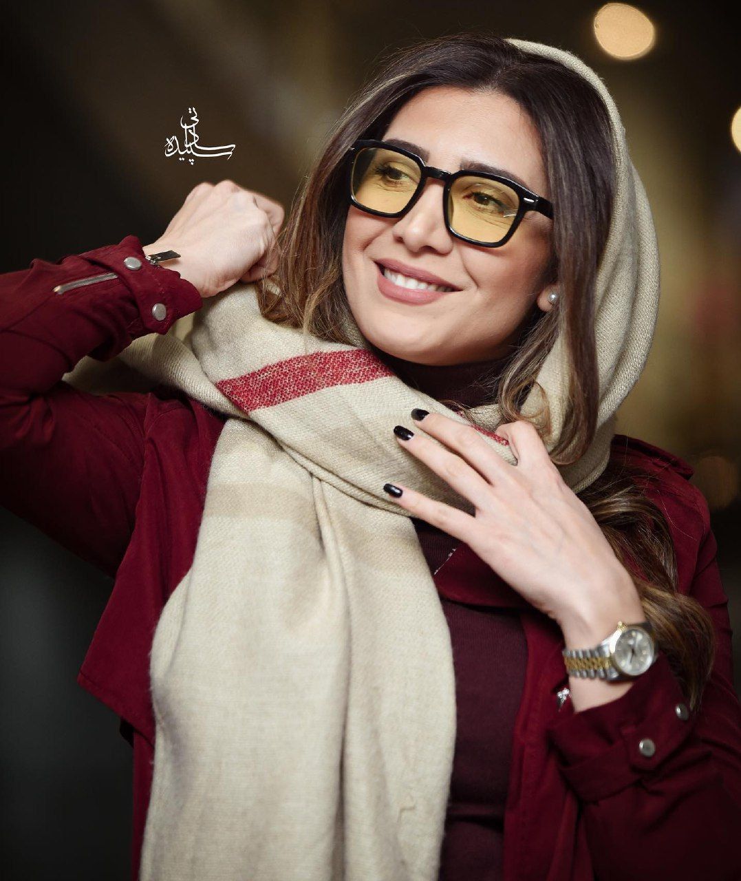 تاریخ وبگردی | استایل شیک نیکی مظفری در سن 37 سالگی