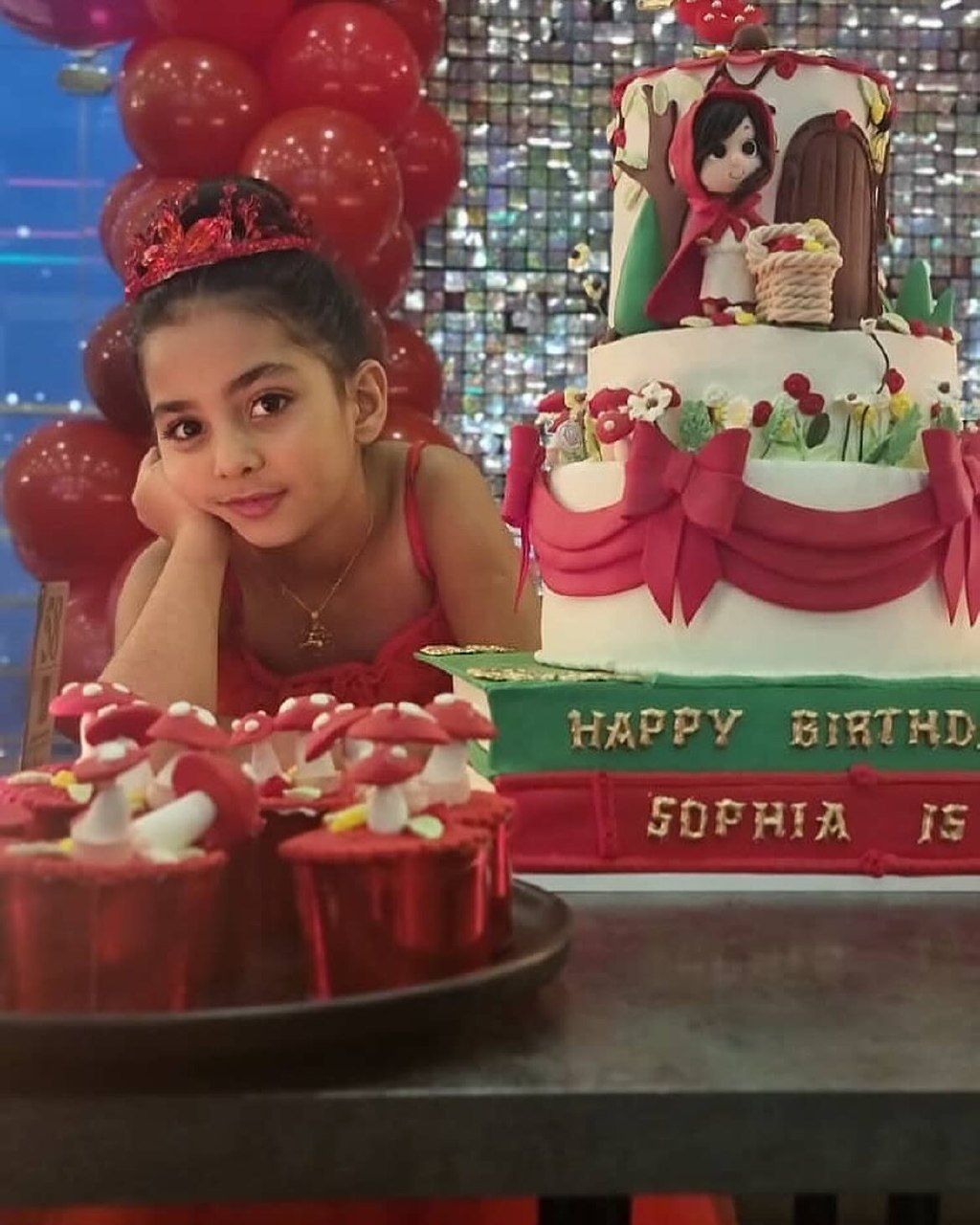 نگاه روز | ابراز احساس منوچهر هادی نسبت به دخترش نگاه روز | ابراز احساس منوچهر هادی نسبت به دخترش