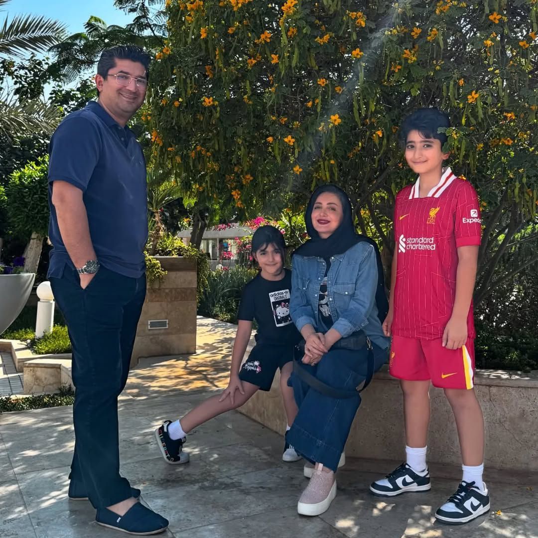 عکس داغ امروز | تصویری جدیدی از شیلا خداداد با همسر و فرزندانش سامیار و ساتین