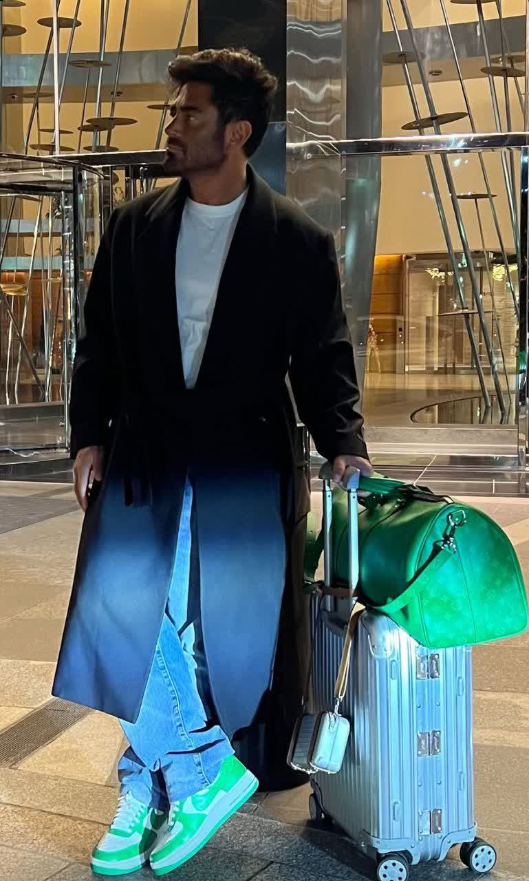 عکس امروز | محمد رضا گلزار بار سفر را بست