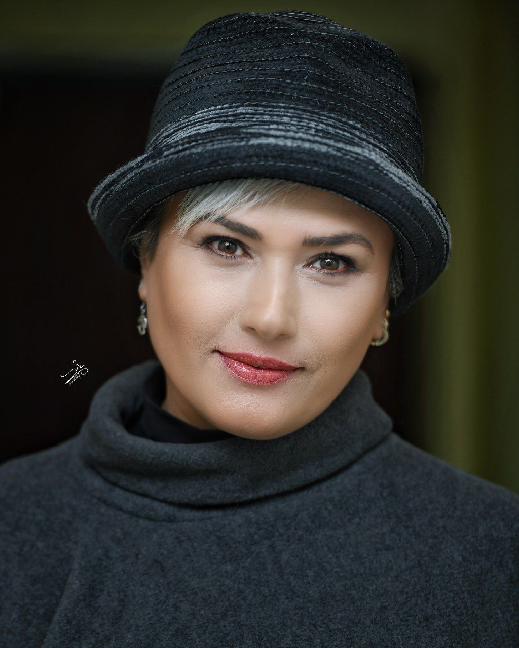 عکس داغ امروز | حضور جمعی از بازیگران با استایل خاص در فیلم برف آخر عکس داغ امروز | حضور جمعی از بازیگران با استایل خاص در فیلم برف آخر