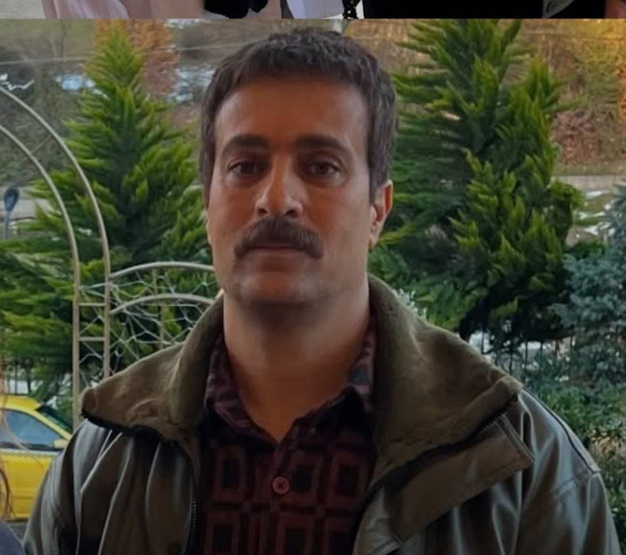 عکس امروز | گریمی جدید از ارسطو در پشت صحنه سریال پایتخت