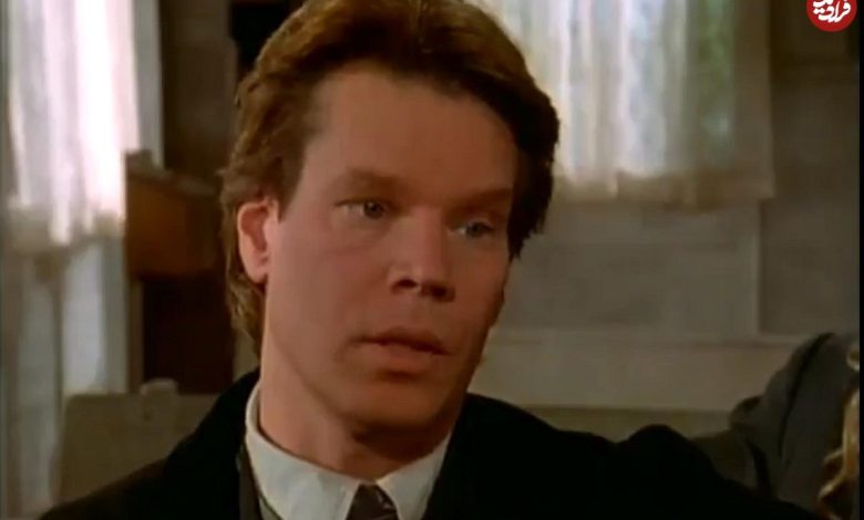 گذری در سینما ؛ چهره جدید «جیک آرایشگر» سریال پزشک دهکده بعد 31 سال در 74 سالگی گذری در سینما ؛ چهره جدید «جیک آرایشگر» سریال پزشک دهکده بعد 31 سال در 74 سالگی