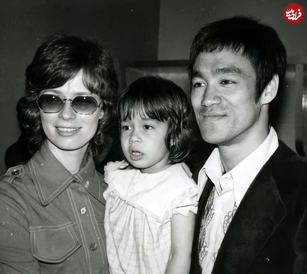 bruceleejunfan_1601048272_2406089755975975767_654445937628129 bruceleejunfan_1601048272_2406089755975975767_6544459376 (1)